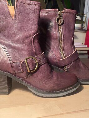 Luxury Fiorentini + Baker Boots US 7 All leather, made in Italy